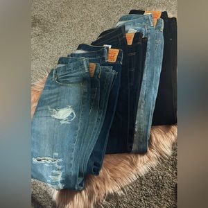 8 pair of Levi’s 36x32